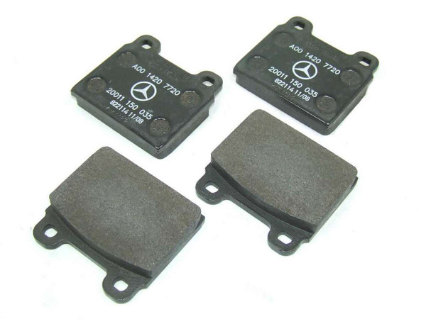 Genuine Mercedes-Benz Disc Brake Pad Set Front New OEM W108 W109 W110 W111 W113 W114 W115