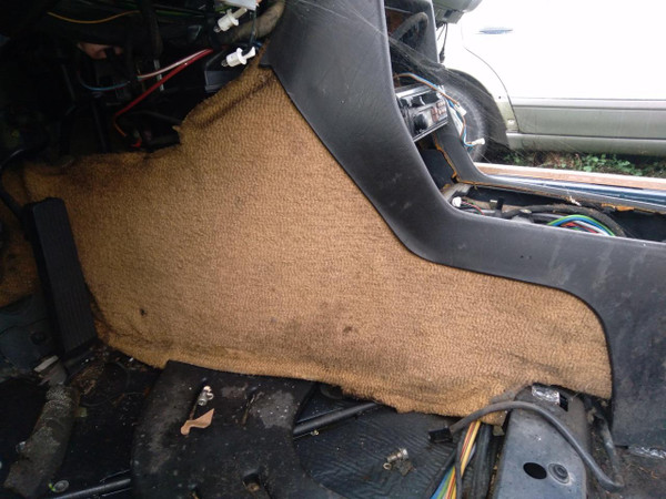 Genuine Mercedes-Benz Center Console Carpet Panel Left Palomino Loop W123 Sedan Wagon 77-80