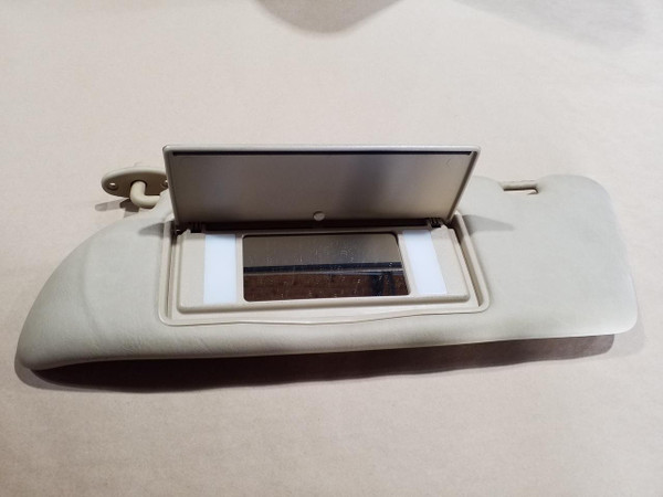 Genuine Mercedes-Benz Sun Visor Left Illuminated Beige NOS New W126