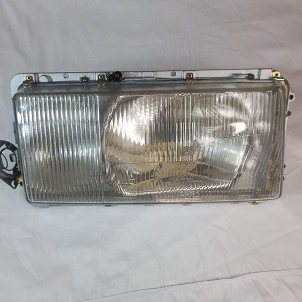 Genuine Mercedes-Benz Left Headlight Assemblie, NOS New W116 Euro 