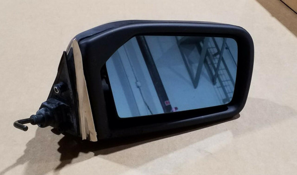 Genuine Mercedes-Benz Side View Mirror Right Manual NOS New W116