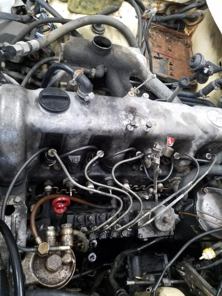 Genuine Mercedes-Benz OM617 NA Diesel Engine from 300TD  NA Wagon, Low Mileage 