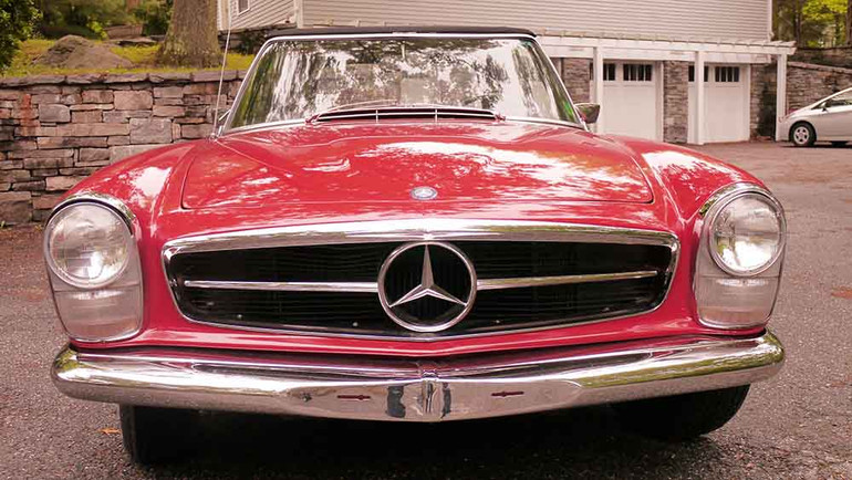 A Mercedes SL Story:  How the W113 Pagoda Brought the Mercedes-Benz SL Class to America