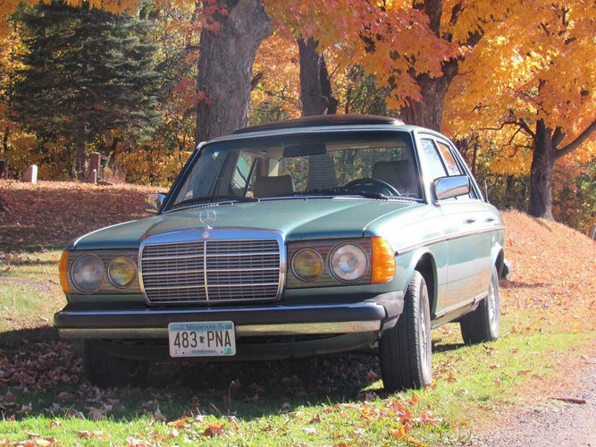For Sale: 1985 Mercedes W123 300D Turbo-Diesel Sedan: Daily Driver