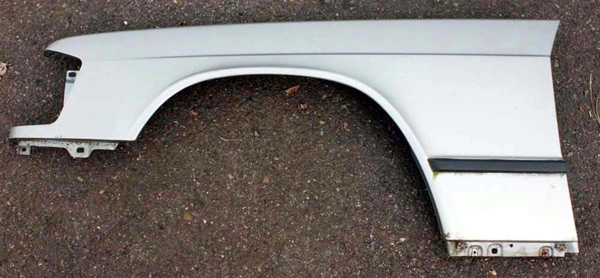 WDB-201-190E-20外装-フロントフエンダー販売 Mercedes Fender Front Left W201 190E 190D