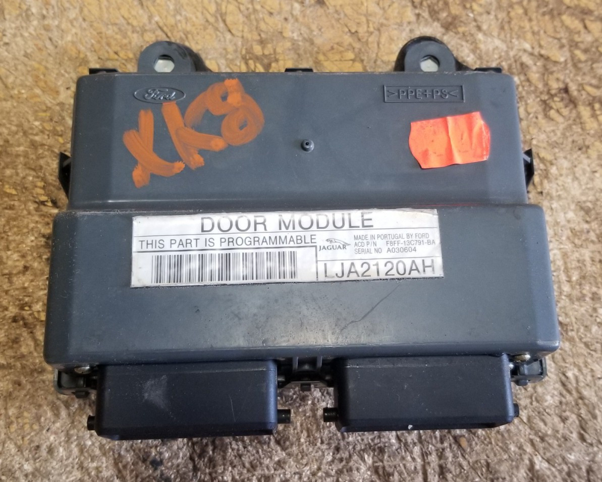 1997 98 1999 Jaguar XK8 XKR X100 DOOR MODULE LJA2120AH RH or LH