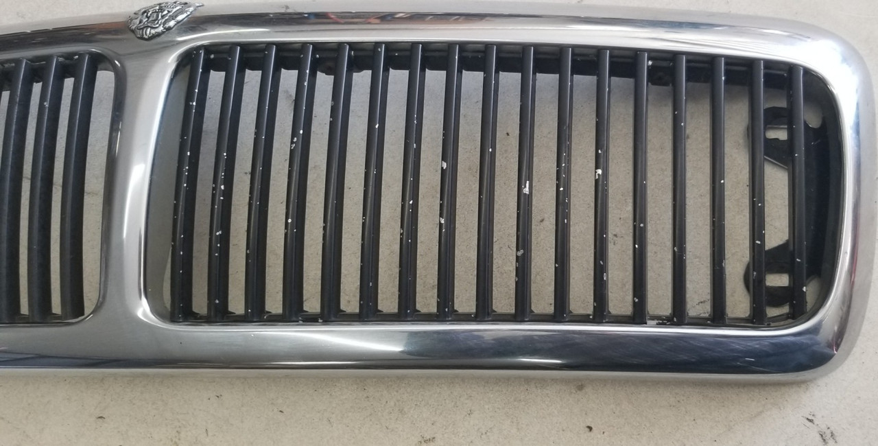 1995 1996 1997 Jaguar XJ6 XJ12 Radiator Front Grill Grille with Emblem