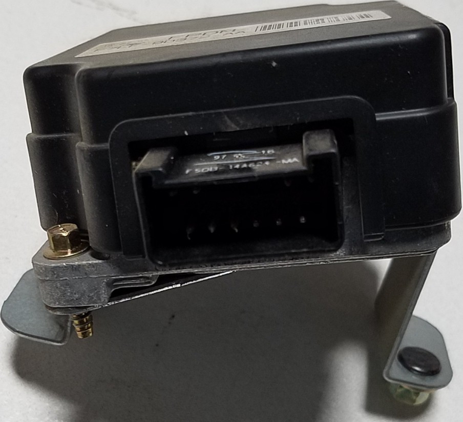 1998 Lincoln Mark VIII fuel Pump Driver 