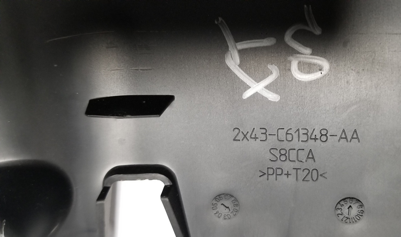 2002 2008 JAGUAR X TYPE XType TRUNK LID LOCK LATCH Finishing Panel