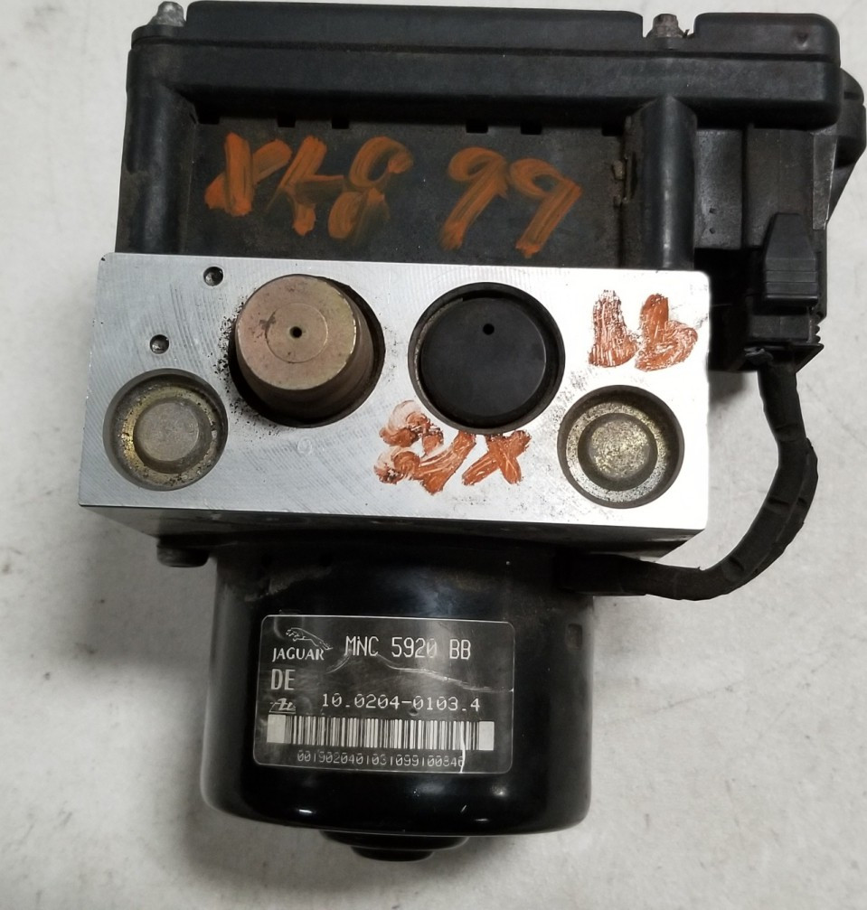 1999 00 01 02 2003 JAGUAR XJ8 XK8 VANDEN PLAS ABS MODULE PUMP