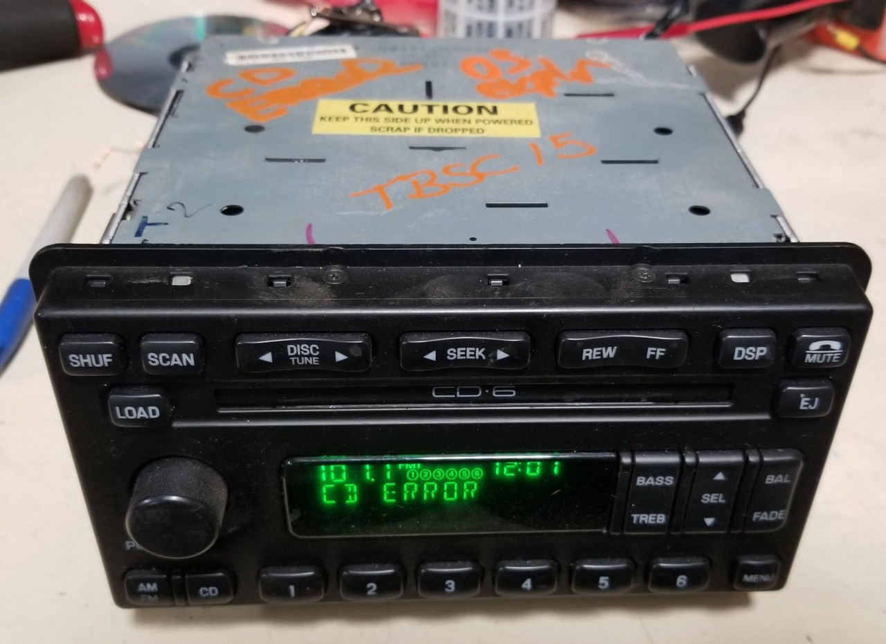 2001 02 03 2004 FORD EXPLORER Radio CD 6 Disc Changer 3L2T-18C815