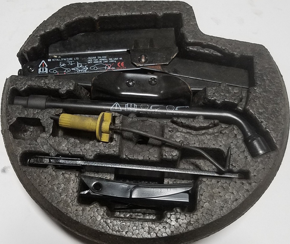 1998 to 2003 Jaguar XJ8 XJR Vanden Plas Spare Tire Jack Tool Kit