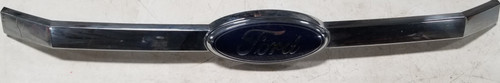 09 10 11 12 FORD FLEX GRILLE GRILL Center CHROME TRIM PIECE with Logo FORD OEM