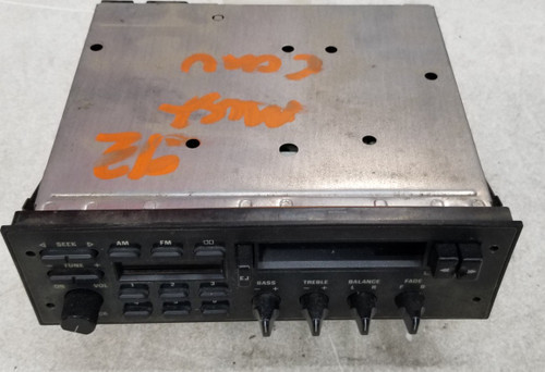 1990 1991 1992 1993 Ford Mustang Radio Tape Player F1ZF-19B132-BA