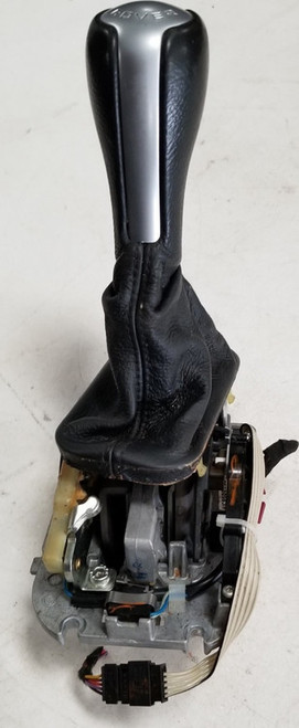 2006 07 08 2009 Land Rover Range Rover L322 AUTO TRANSMISSION GEAR SHIFTER SELECTOR