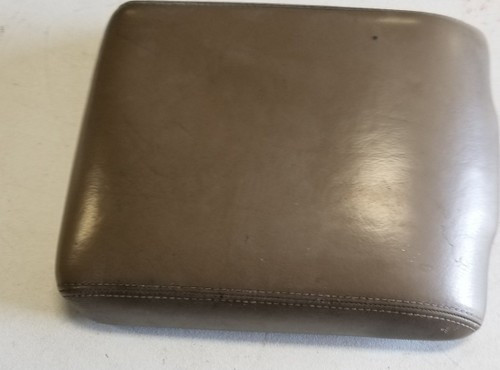 1999 to 2002 LAND ROVER DISCOVERY 2 II CENTER CONSOLE LID ARM REST LEATHER TAN