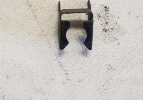1993 to 1997 JAGUAR XJS XJ6 VDP 4.0L I6 Fuel Injector Retainer Clip 2 PACK