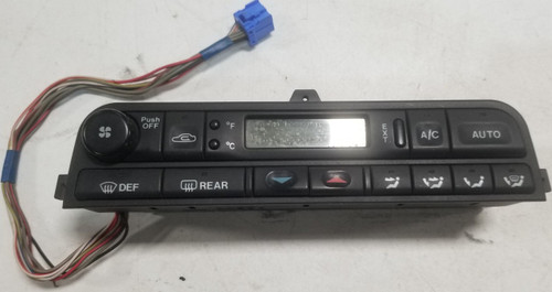 1997 98 99 00 01 2002 Jaguar XK8 XKR Digital Climate Control Heater AC LJA7690BB