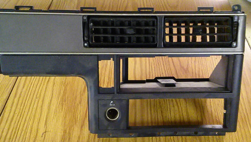 1989 - 1993 Thunderbird Cougar Air Vent Panels   Grade B