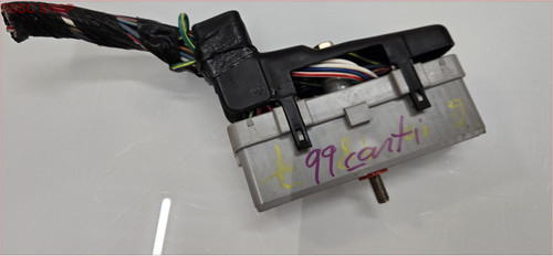 1998 1999 2000 2001 2002 LINCOLN CONTINENTAL EEC ECM Suspension Module Harness Plug