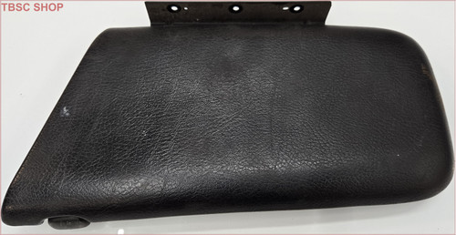 1994 1995 1996 1997 Thunderbird Cougar Center Console Armrest Black Grade A 1994 1995 1996 1997 Thunderbird Cougar Center Console Armrest Black Grade A