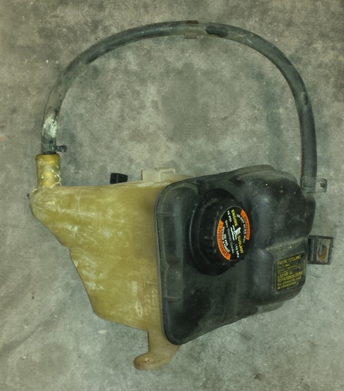 Coolant Overflow Reservoir Tank 4.6L 1996 1997 1998 Thunderbird Cougar Mark VIII