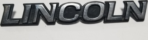 1993 1994 1995 1996 Lincoln Mark VIII Lincoln Trunk Emblem