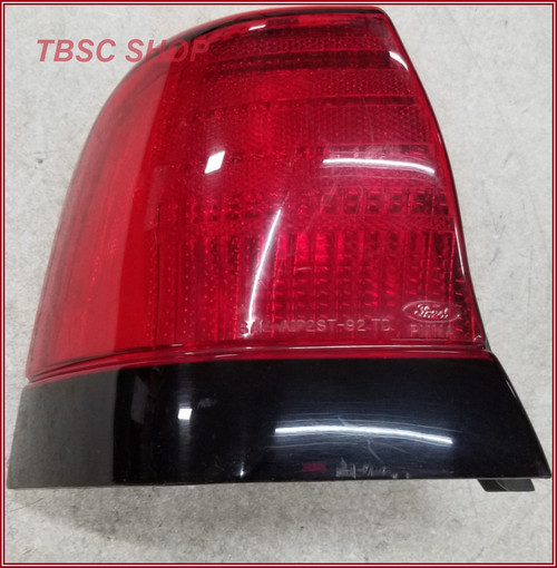 Corner Brake Tail Light LX Driver Side 1992 1993 1994 1995 Thunderbird