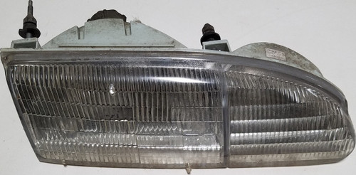 Headlight RH Passenger Side 1994 1995 Thunderbird Grade A