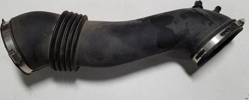 1997 1998 Lincoln Mark VIII Air Intake Tube