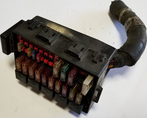 1993 1994 1995 1996 Lincoln Mark VIII Engine Bay Fuse Box 4.6L