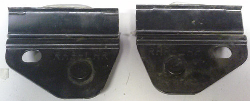 Door Glass Window Connecting Tab Set - Metal - Driver or Passenger Side - 1989 - 1997 Thunderbird and Cougar - WWW.TBSCSHOP.COM