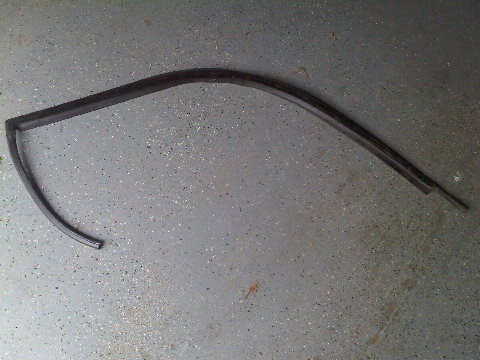 Upper Door Molding Weatherstrip RH No Rips 1989-1997 Thunderbird Cougar