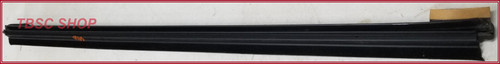 Door Sweep Interior Glass Molding RH No Rips 1989-1997 Thunderbird Cougar