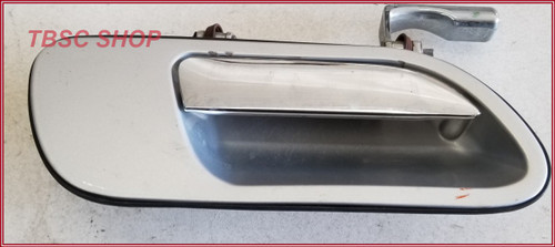 1993-2002 Lincoln Continental Exterior Door Handle Silver RH Front Passenger