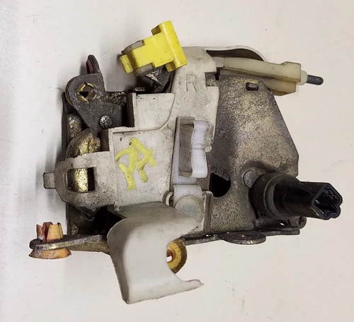 1989 90 91 92 93 94 95 96 1997 Thunderbird Cougar Door Latch Passenger Side