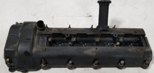 2000 2001 2002 Lincoln LS LH Driver Side Valve Cover with Oil Fill Tube 3.9 V8