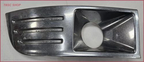 2009 2010 2011 2012 Ford Flex Fog Light Cover RH Passenger Side Bezel Chrome