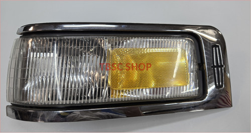 1995 1996 1997 Lincoln Town Car LH Driver Turn Signal Side Marker Light Lamp