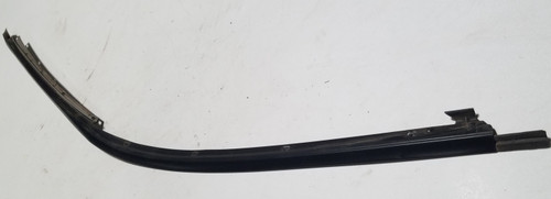 Front Windshield Exterior Trim RH Passenger Side 1989-1997 Thunderbird Grade B