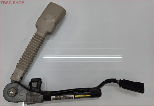 2009 10 11 2012 FORD FLEX Seat Belt Clip Front Driver Side Gray