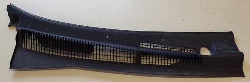 Cowl Panel Passenger Side 1993 94 95 96 1997 Thunderbird Cougar