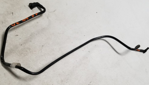 2003 to 2008 S-Type V6 3.0L Engine Air Breather Valve Tube Hose 2R8E-9D289