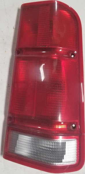 1998 to 2002 LAND ROVER DISCOVERY 2 II Brake Tail Light Assembly RH Passenger Side OEM