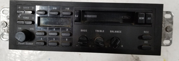 1987 Ford F150 F250 Bronco AM FM Tape Player E7TB-19B132-AA Ford OEM