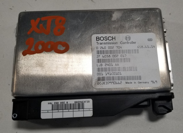 1998 to 2006 Jaguar XJ8 BOSCH Transmission Controller TCU TCM LJD2401AA 0260002704