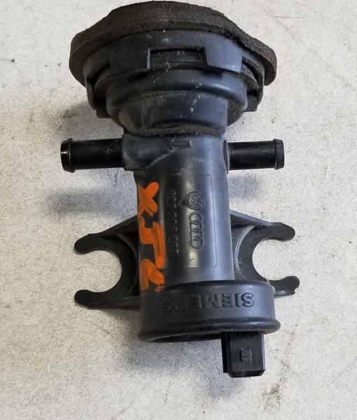 1995 1996 1997 Jaguar XJ6 EGR Vacuum Shut OFF Purge Recirculation Valve 023906283