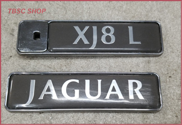 1998 to 2003 Jaguar XJ8 X308 Rear Trunk Lid Emblem Logo Set XJ8L Grade A