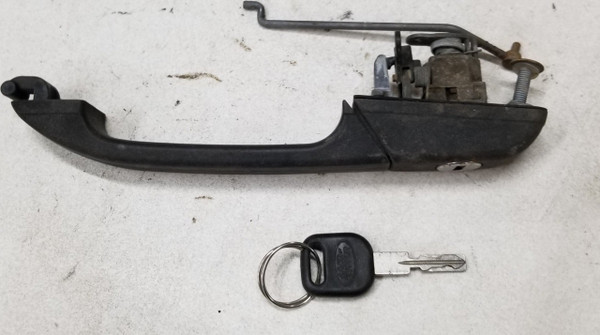 1995- 2002 Land Rover Range Rover P38 Left Front Door Handle With Key
