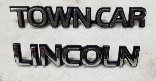 1990 91 92 93 94 95 1996 1997 Lincoln Town Car Trunk Emblem Kit